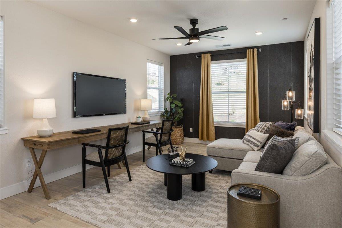 3004 Tierra De Dios Drive