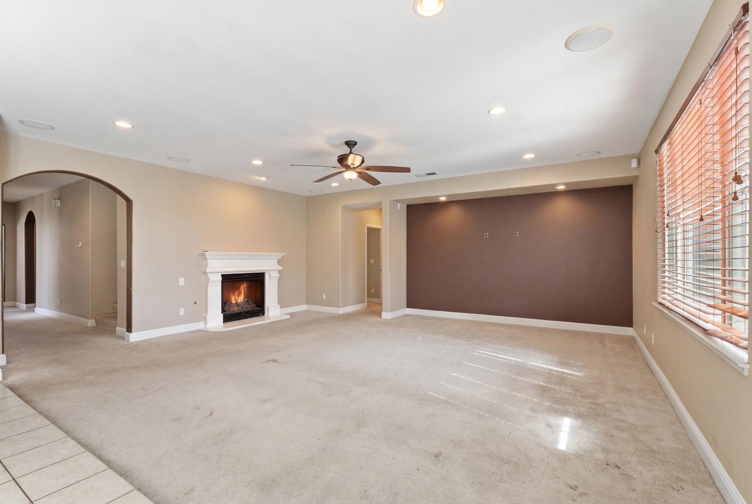 2153 Saddlebrook Way