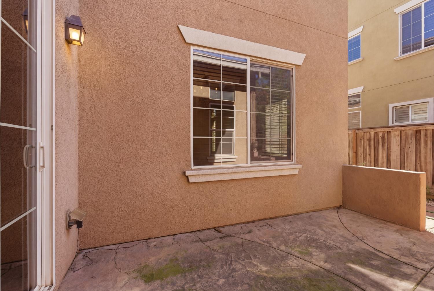 2153 Saddlebrook Way