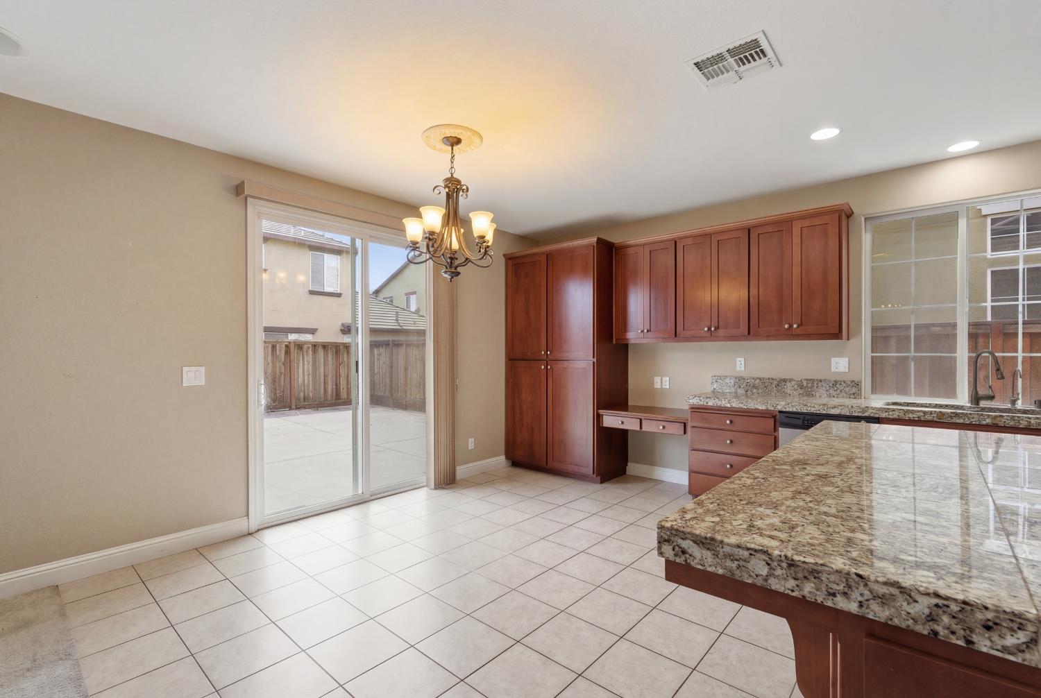 2153 Saddlebrook Way