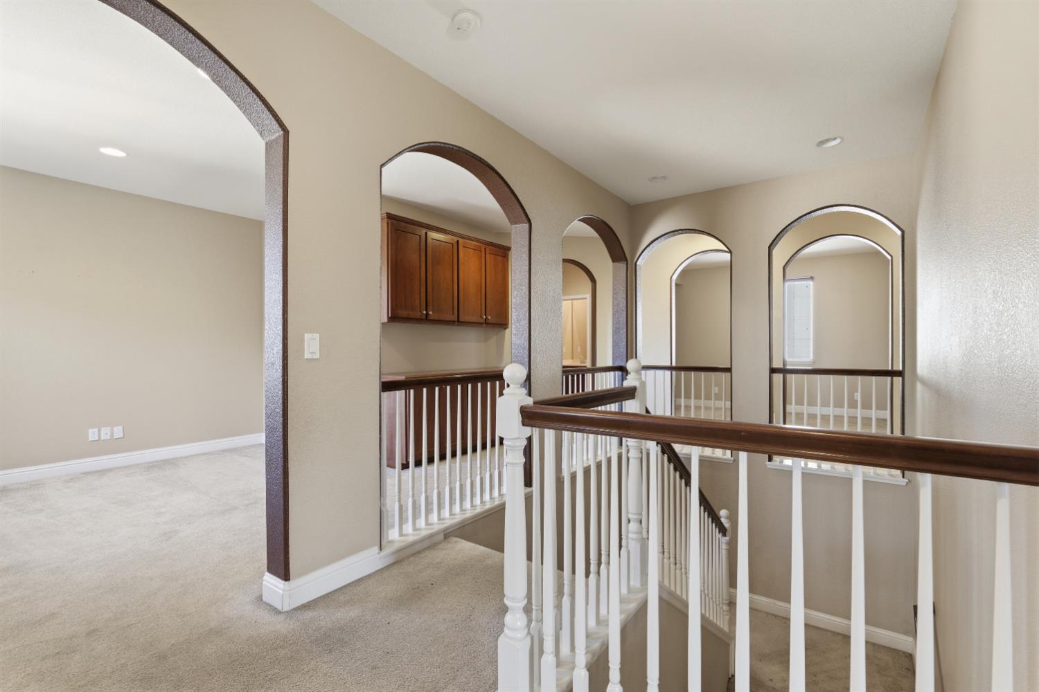 2153 Saddlebrook Way