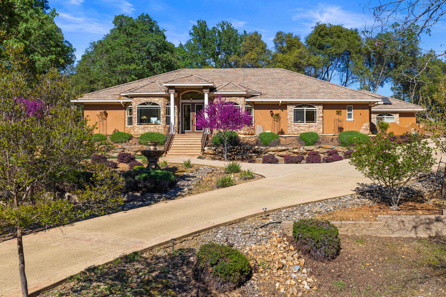 2311 Fieldstone Drive