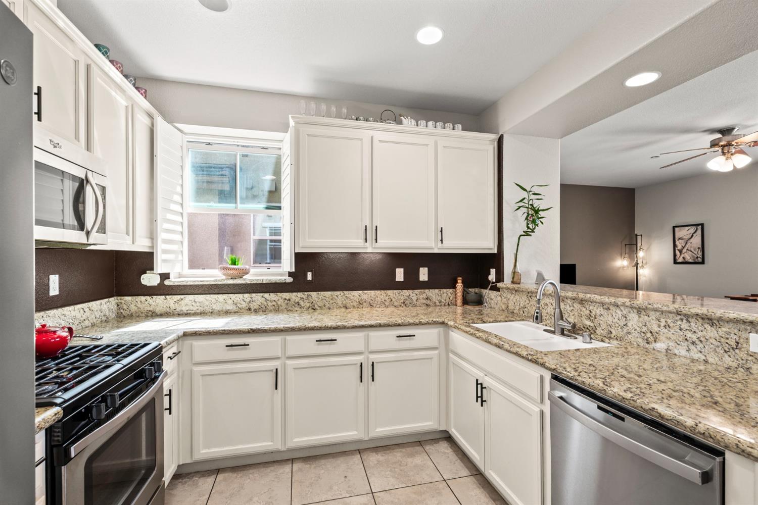 203 Rivage Circle 203