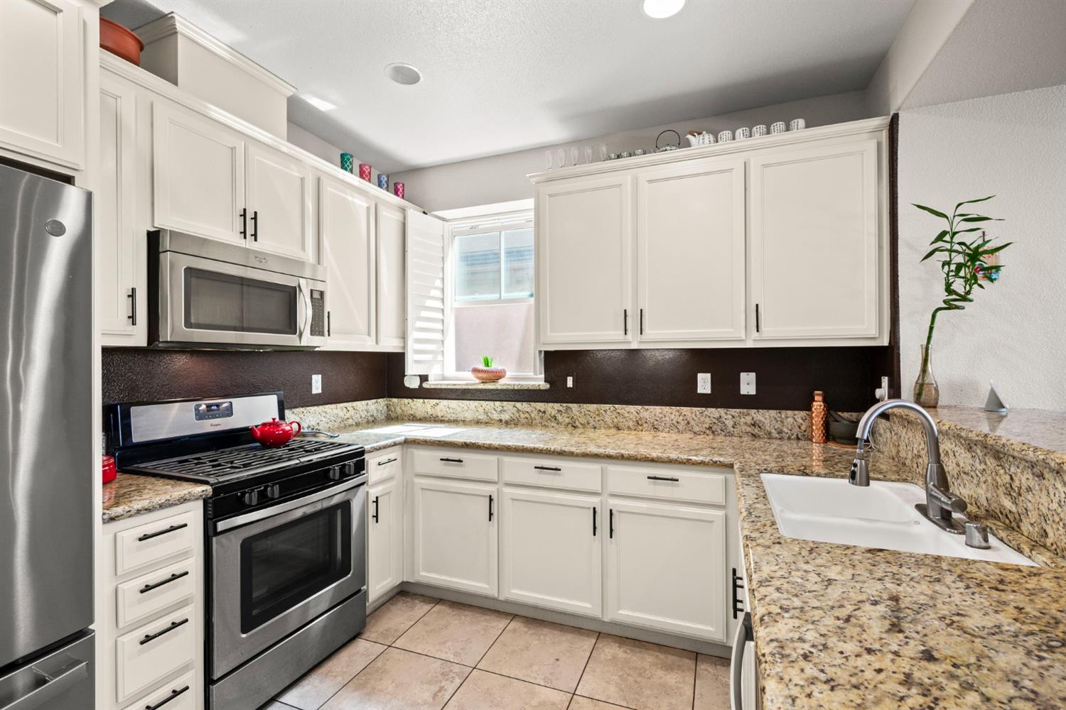 203 Rivage Circle 203