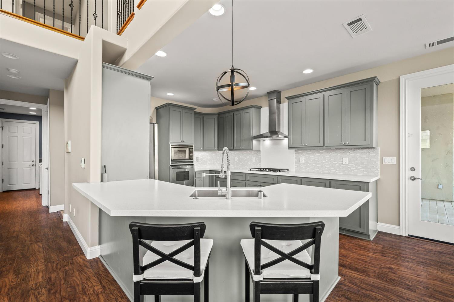 6439 Caddie Court