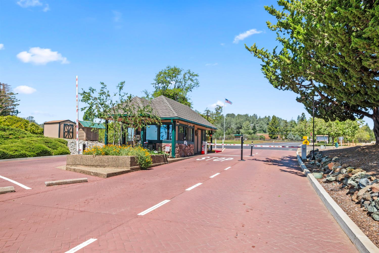 1575 American River Trail