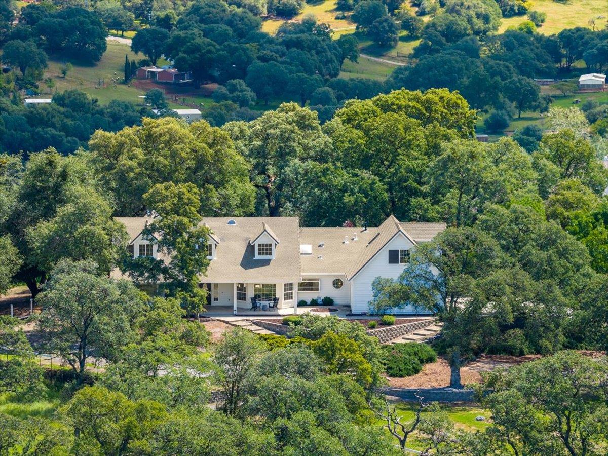 1200 W El Largo Drive