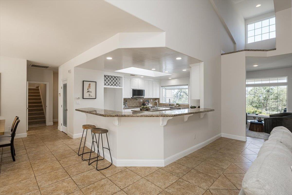 1200 W El Largo Drive