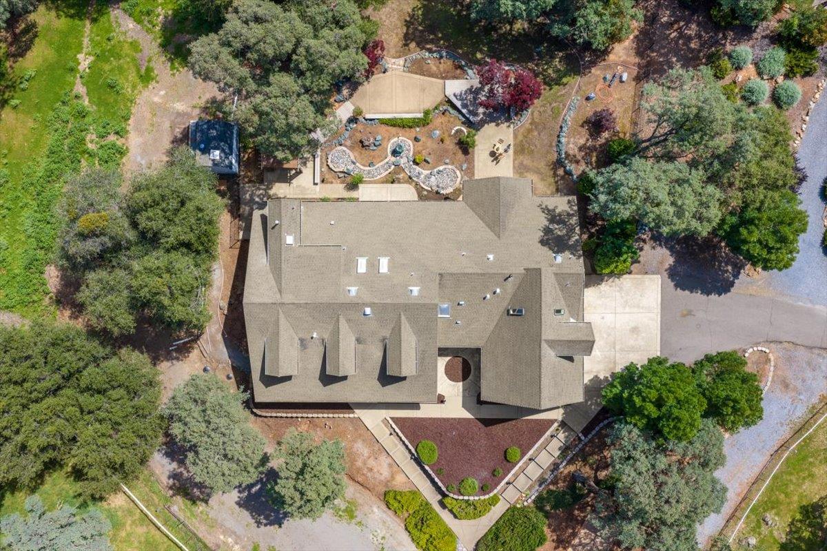 1200 W El Largo Drive