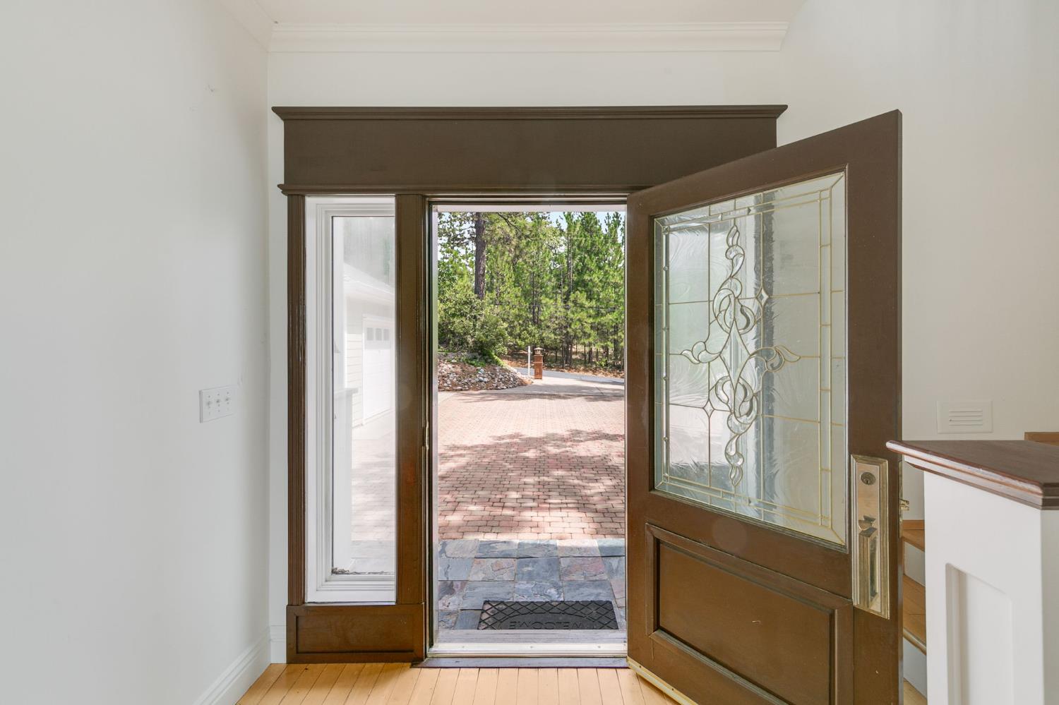 6060 Keeble Lane