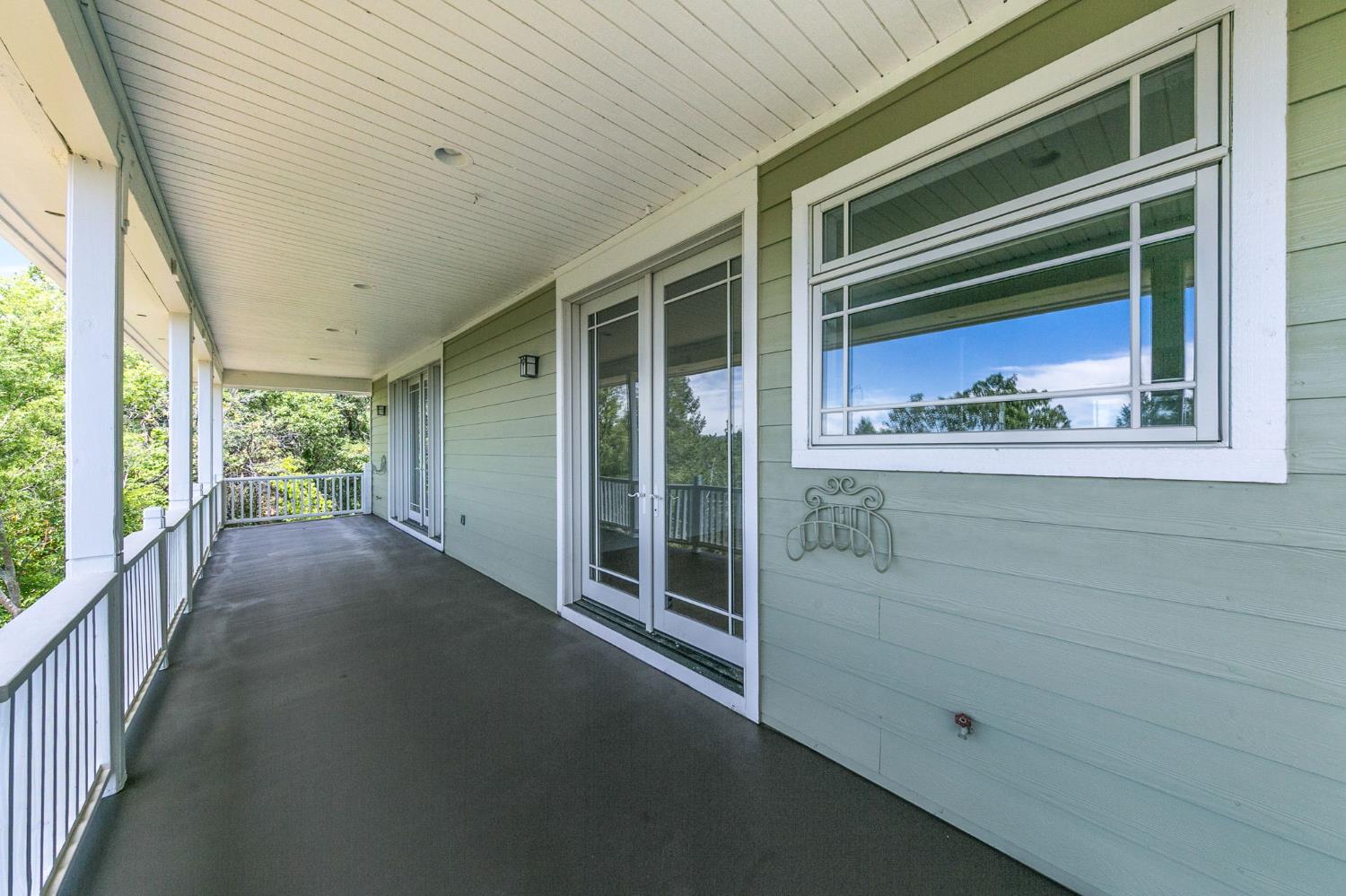 6060 Keeble Lane