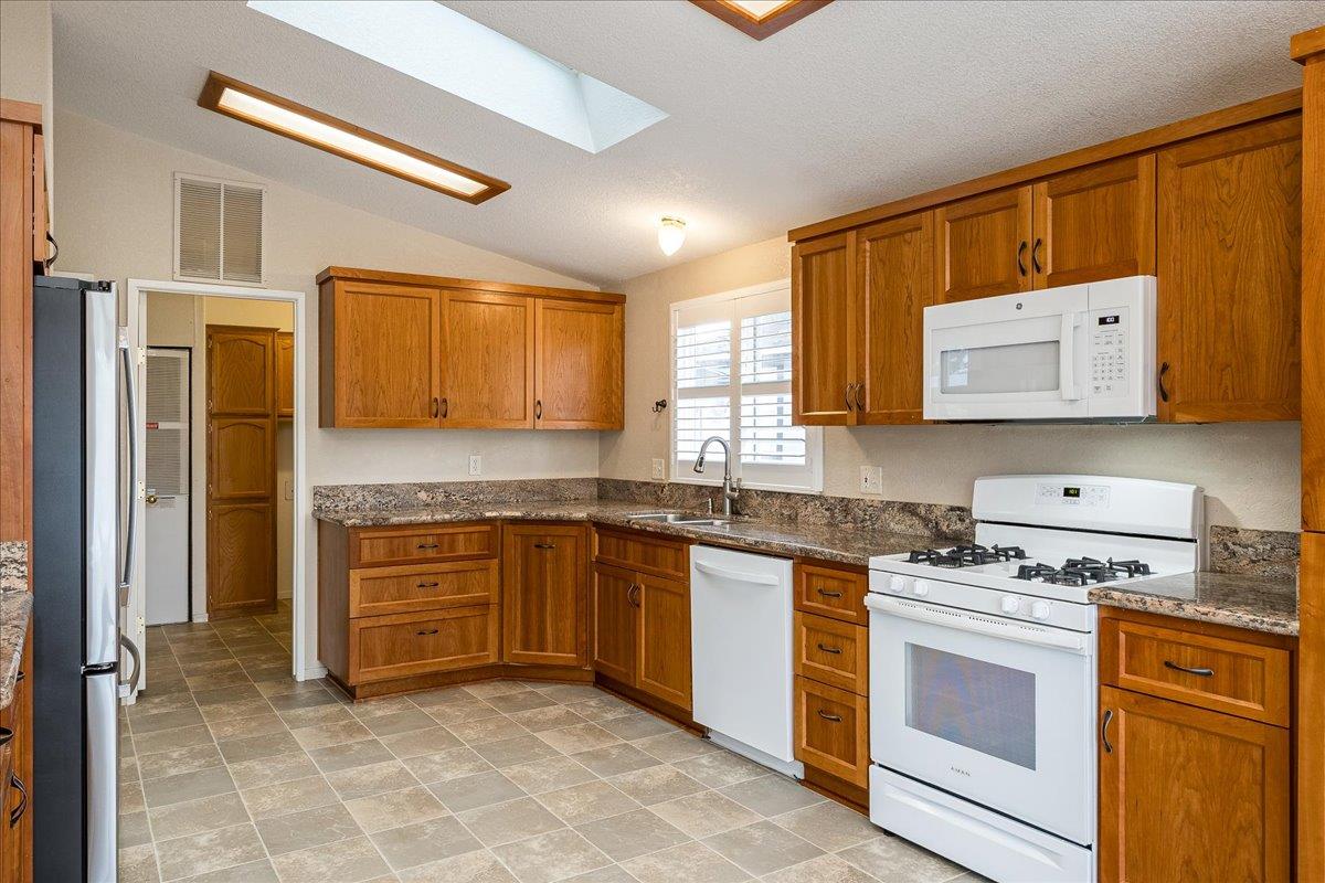 4390 Patterson Drive 278