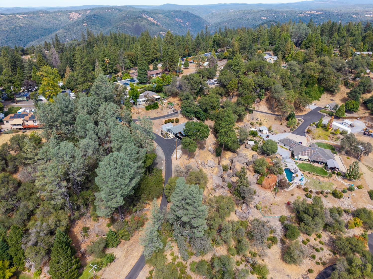 1715 Karen Way