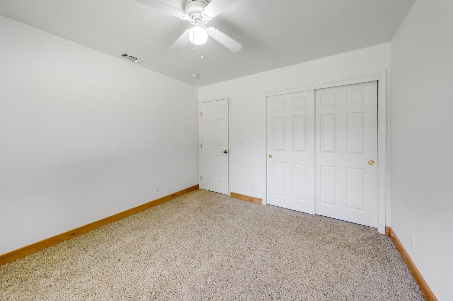 1715 Karen Way