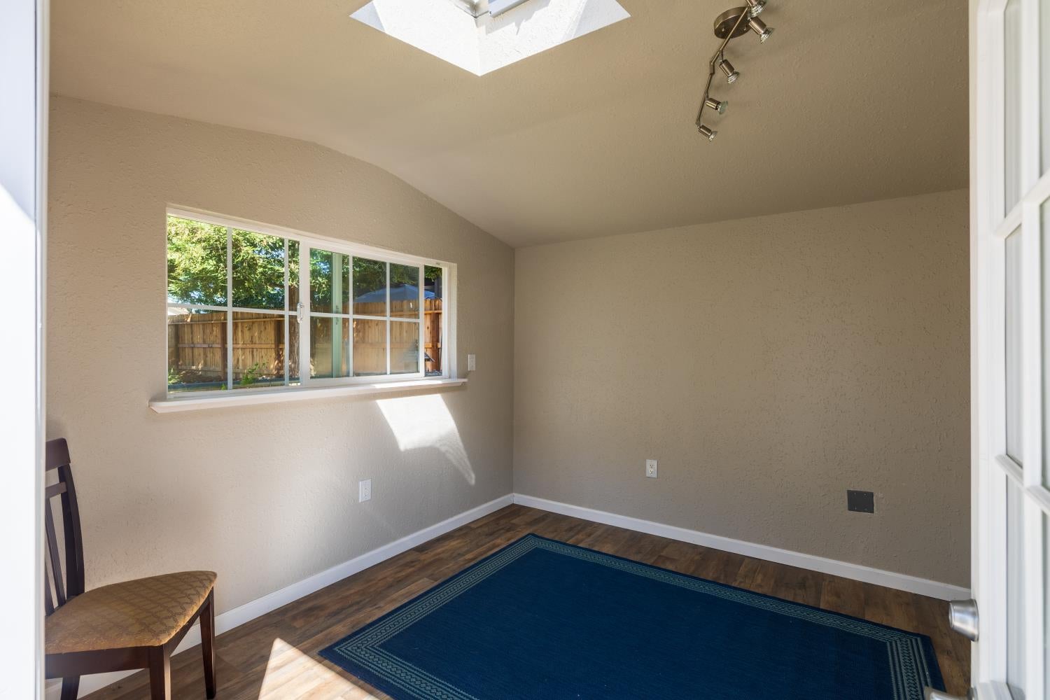 1626 Caislean Way