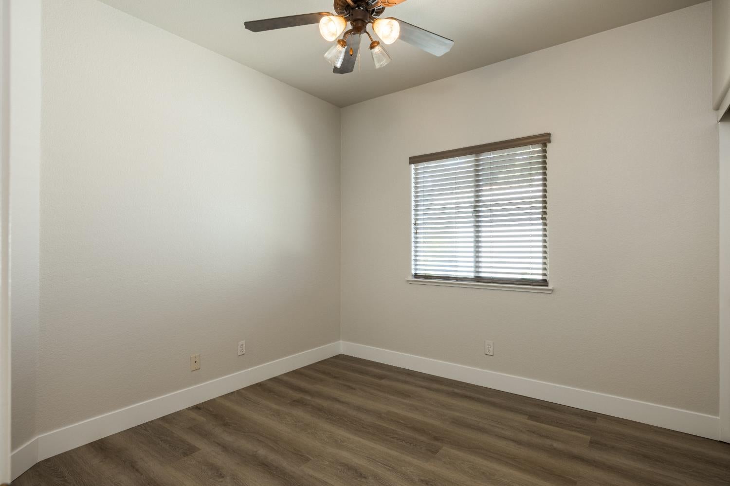 1626 Caislean Way