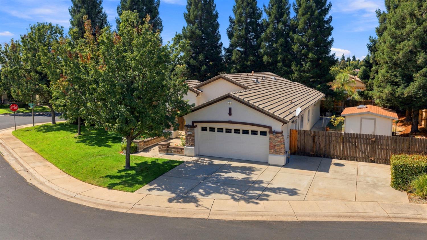 1626 Caislean Way