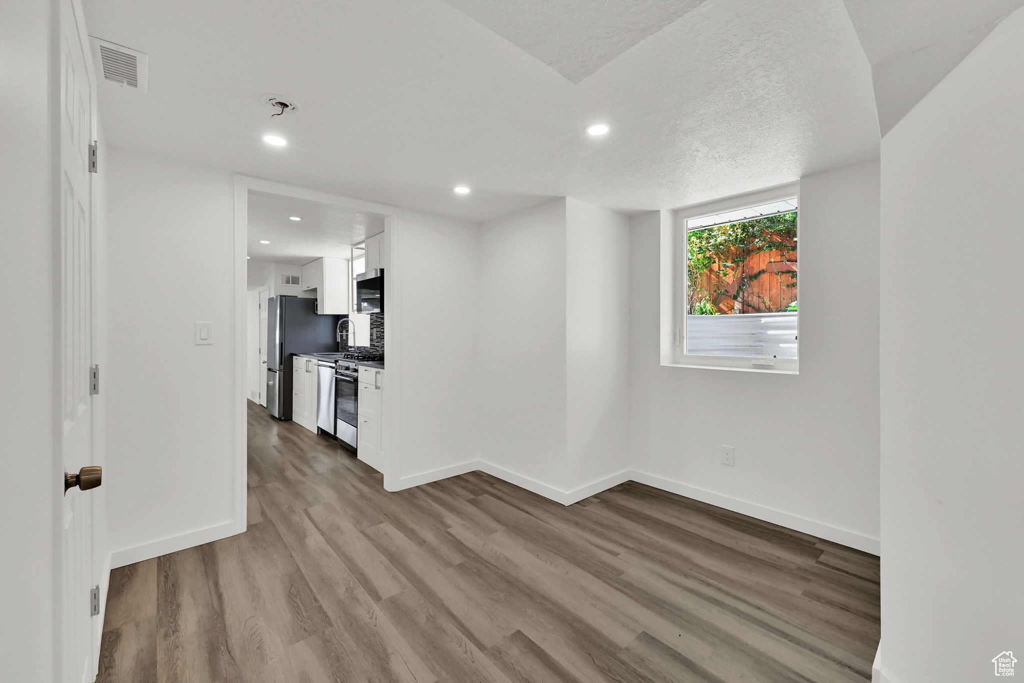 564 E 11TH AVE #A