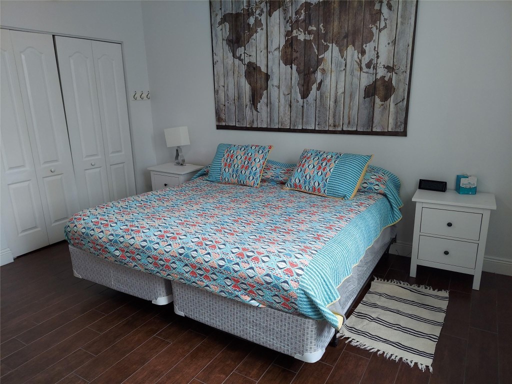 100 N Federal Hwy 840