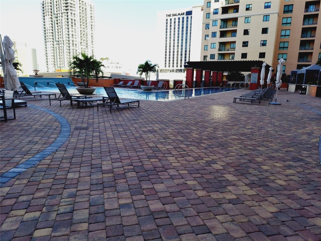 100 N Federal Hwy 840