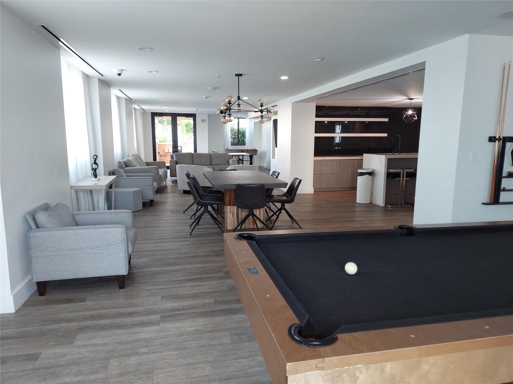 100 N Federal Hwy 840