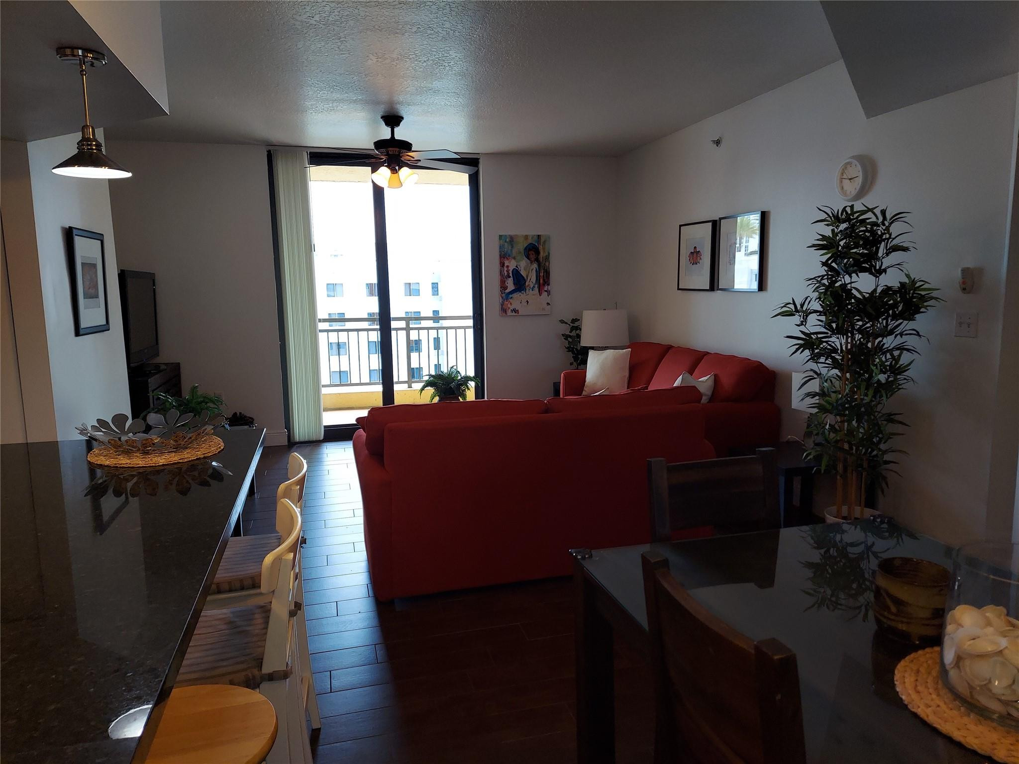 100 N Federal Hwy 840