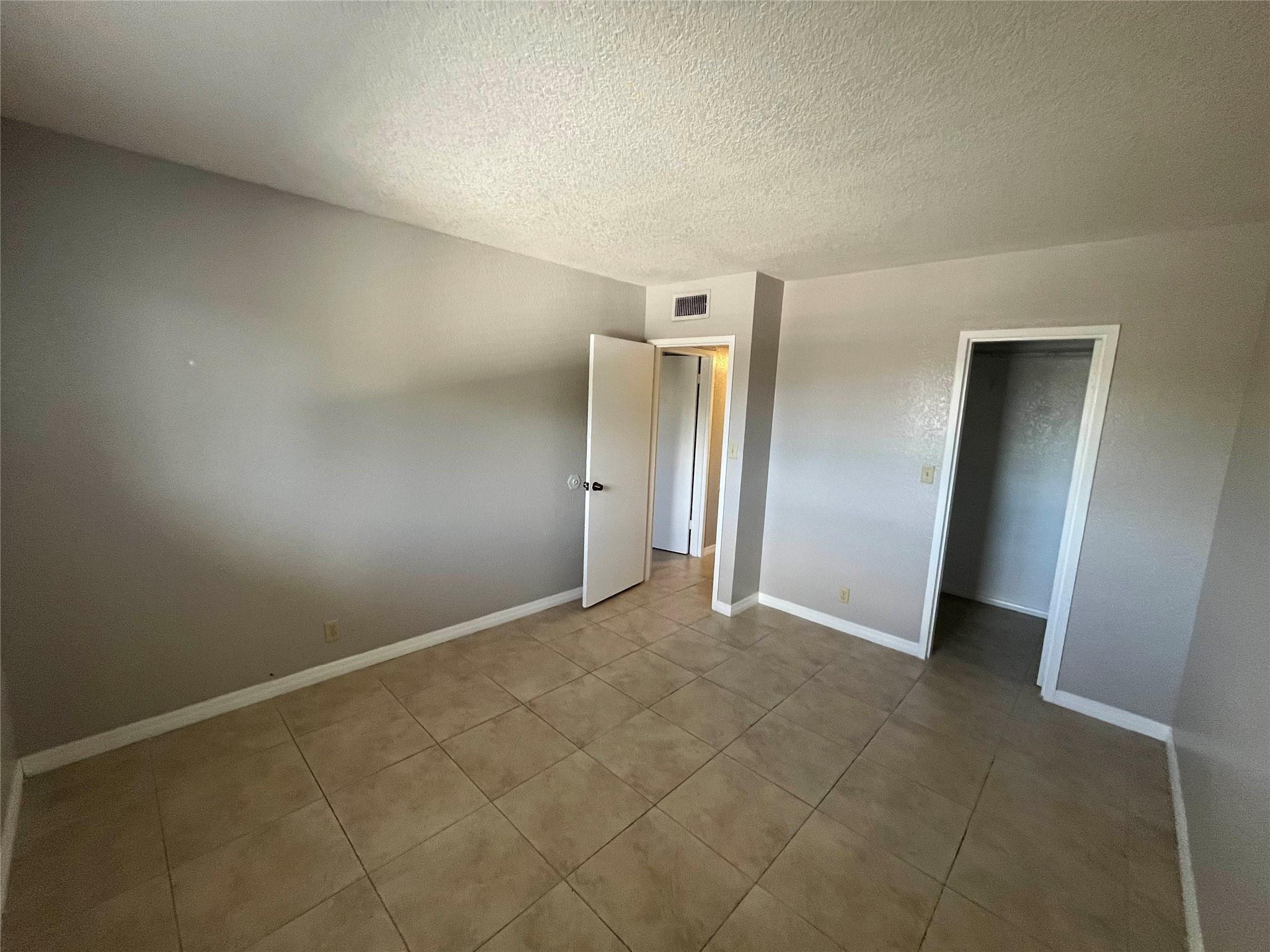 2020 NE 56TH ST 208