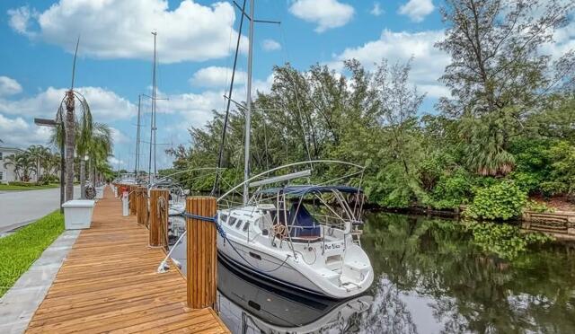 6387 Bay Club Drive 1