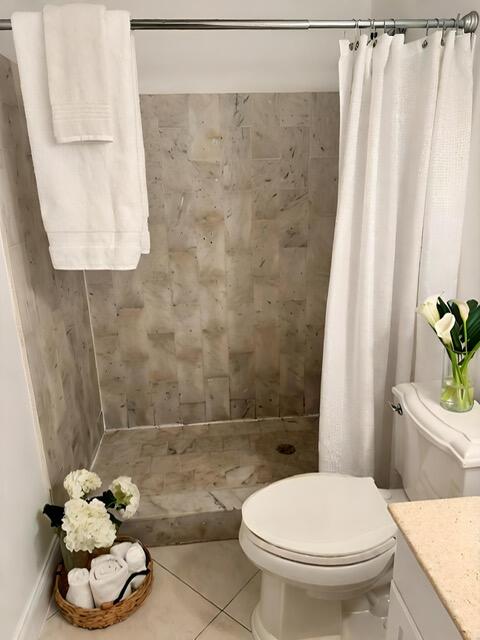 6387 Bay Club Drive 1