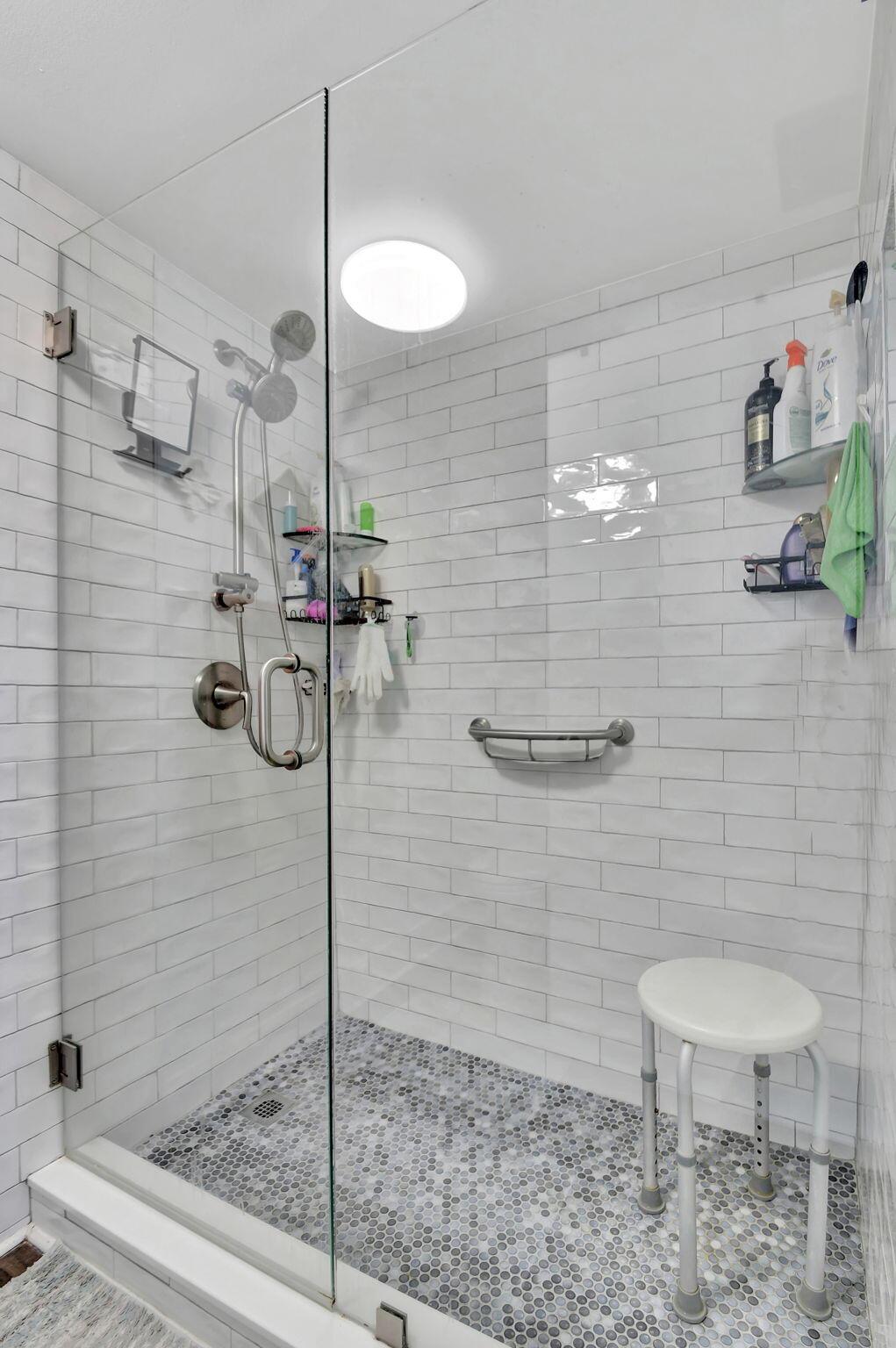 10204 Glenmoor Drive