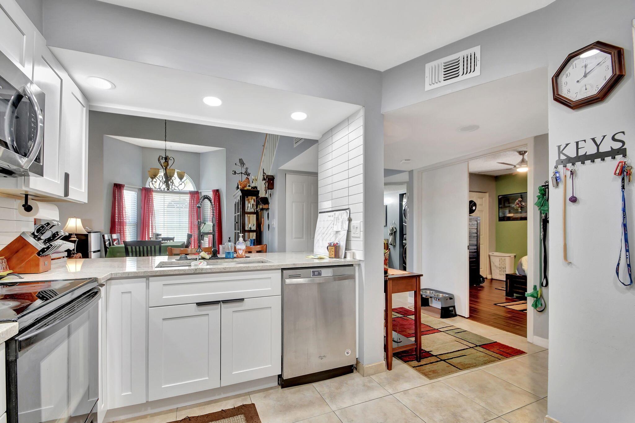 10204 Glenmoor Drive