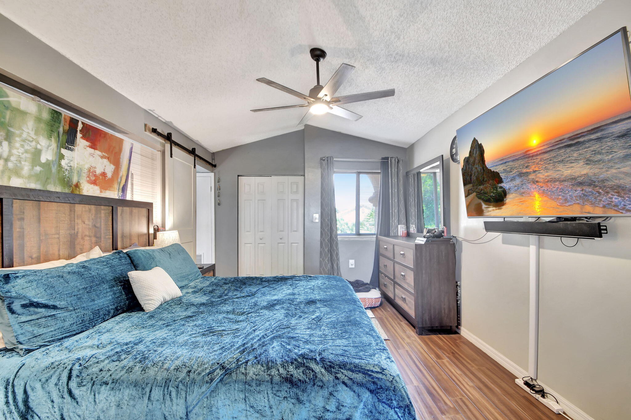 10204 Glenmoor Drive