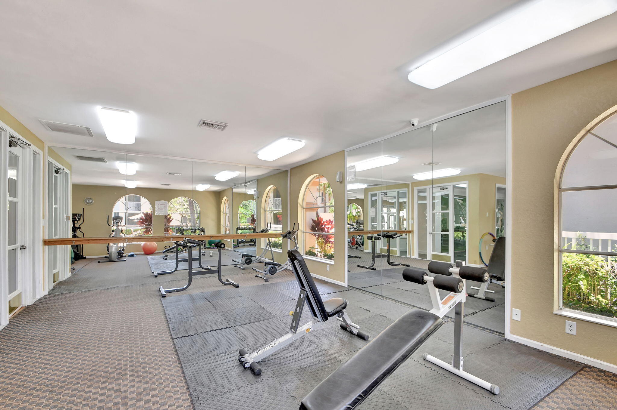 10204 Glenmoor Drive