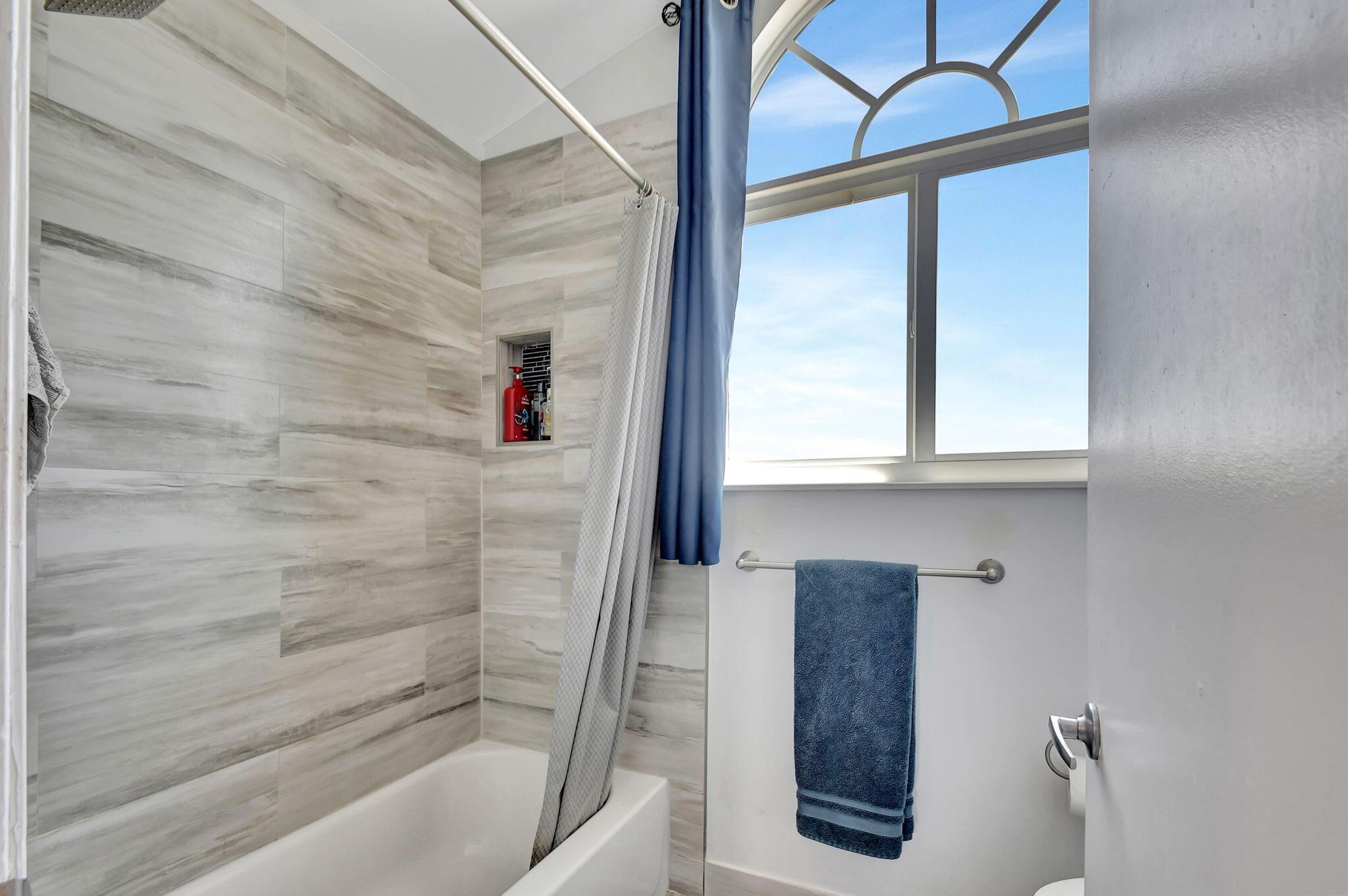 10204 Glenmoor Drive