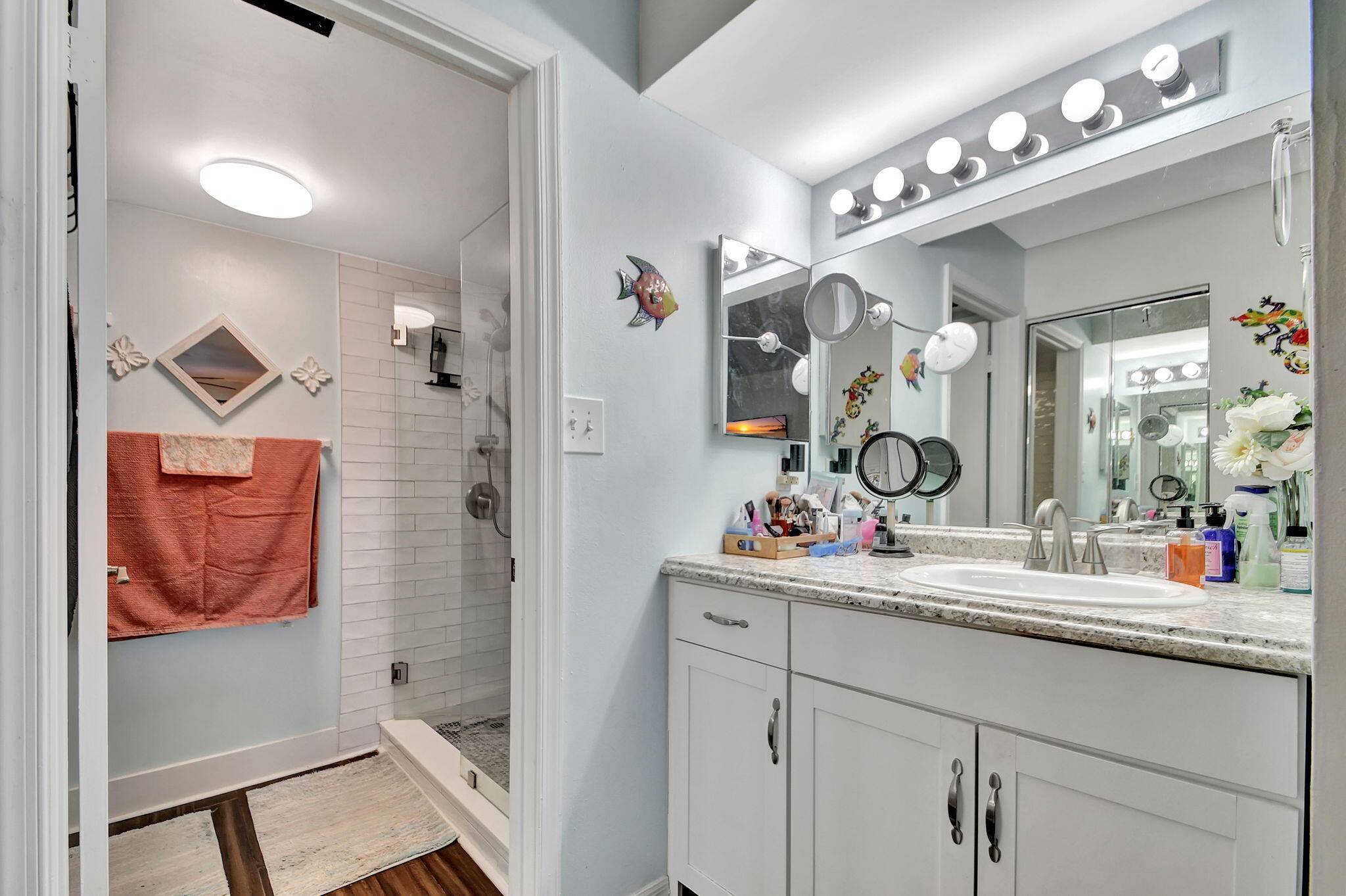 10204 Glenmoor Drive