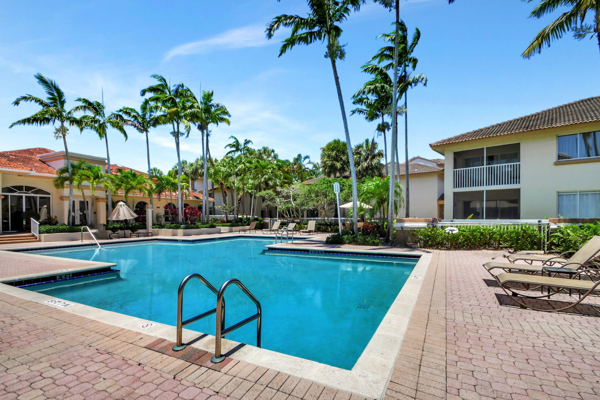 10204 Glenmoor Drive