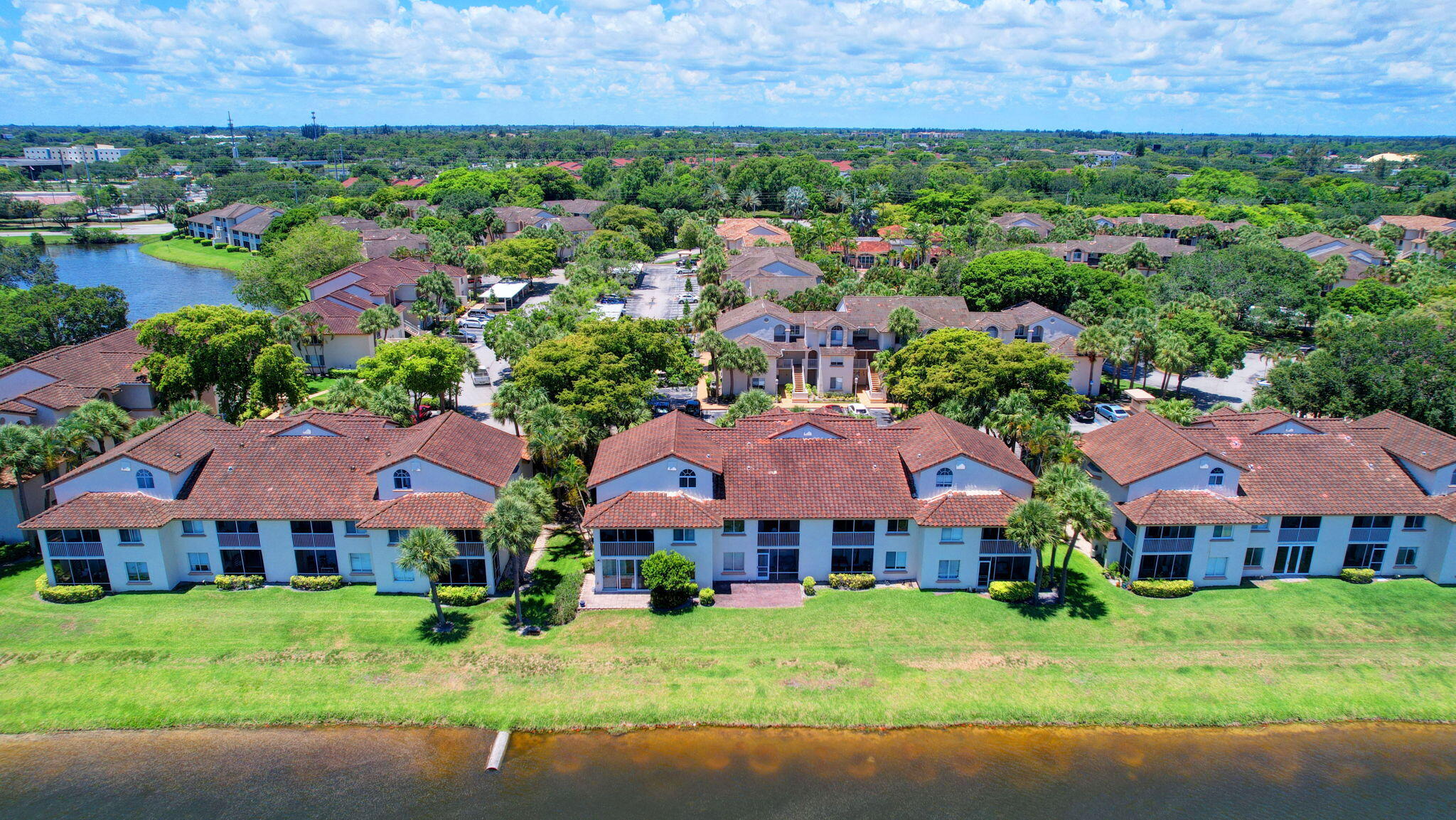 10204 Glenmoor Drive