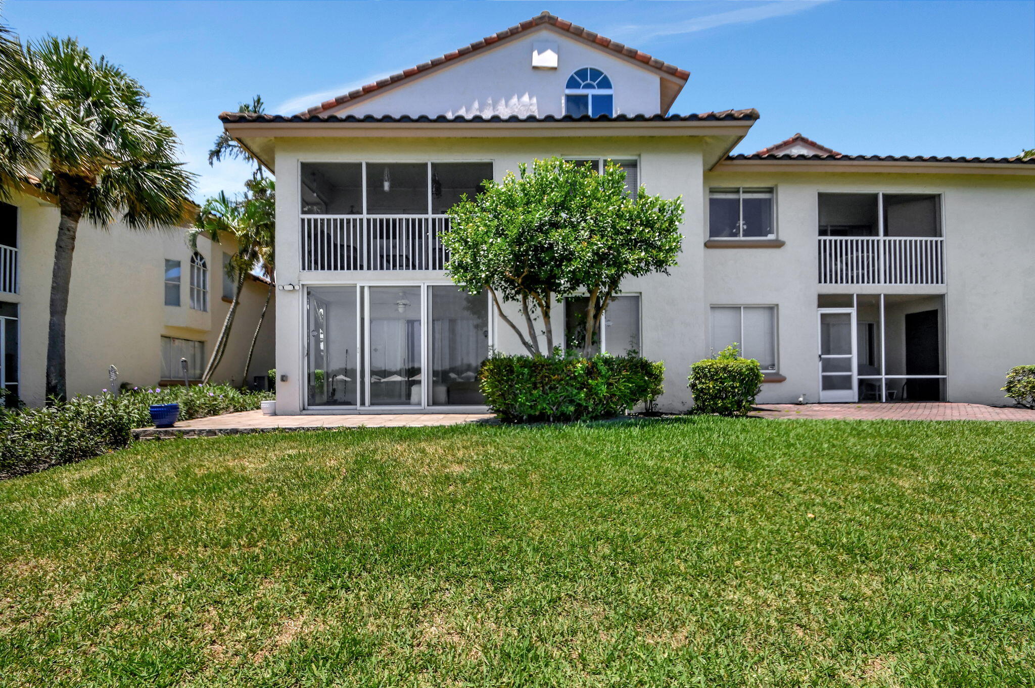 10204 Glenmoor Drive