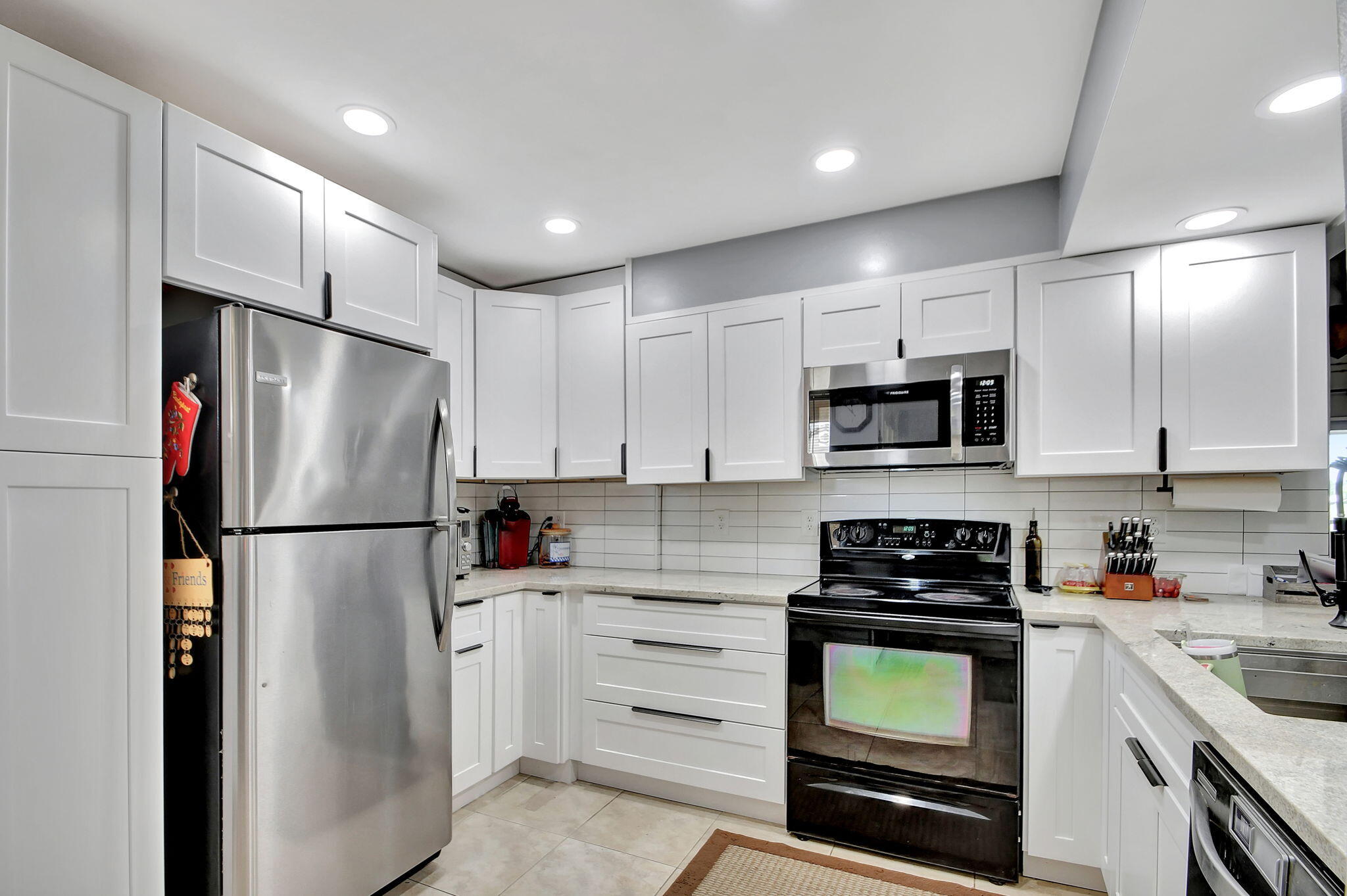 10204 Glenmoor Drive