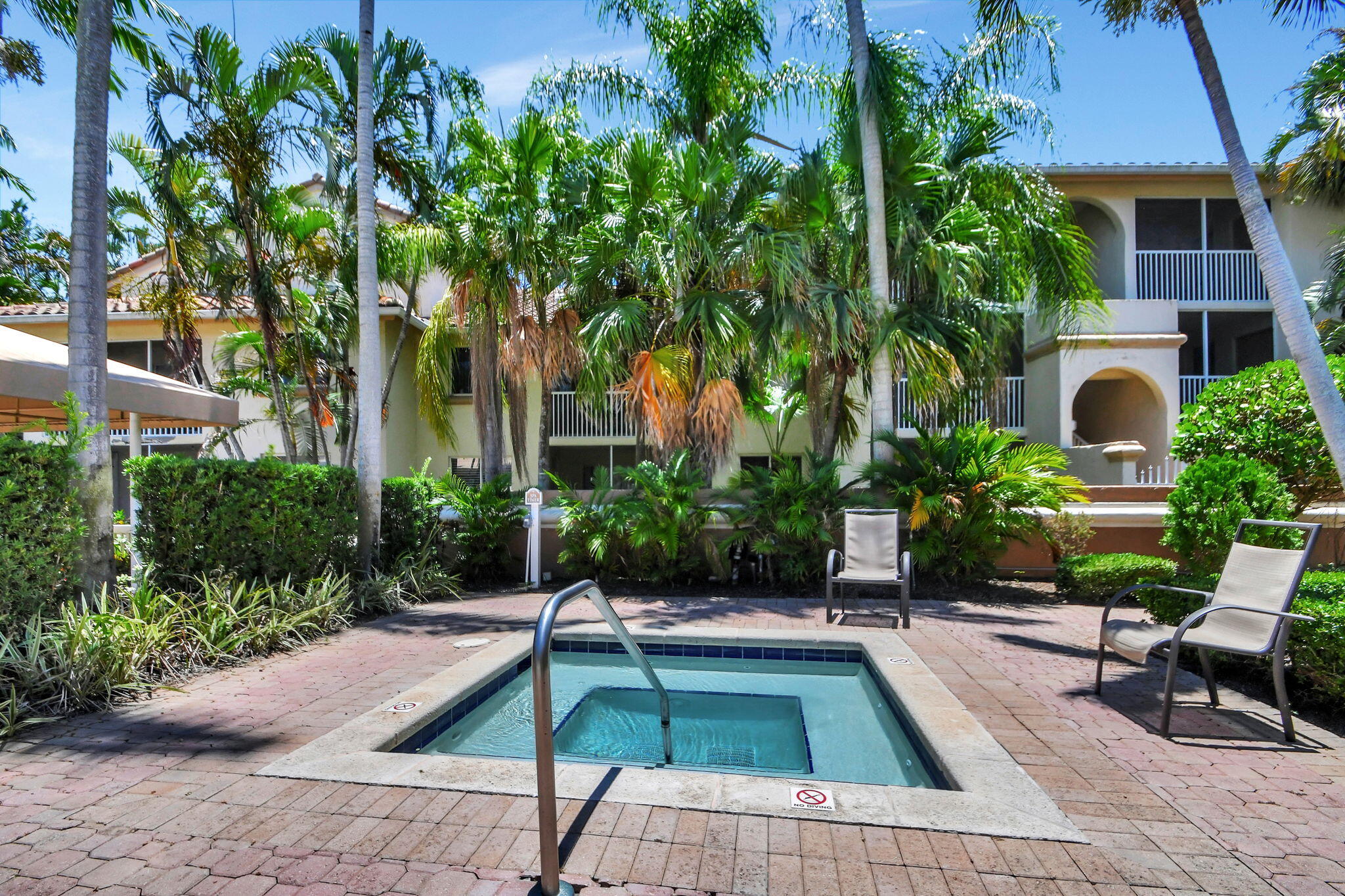 10204 Glenmoor Drive