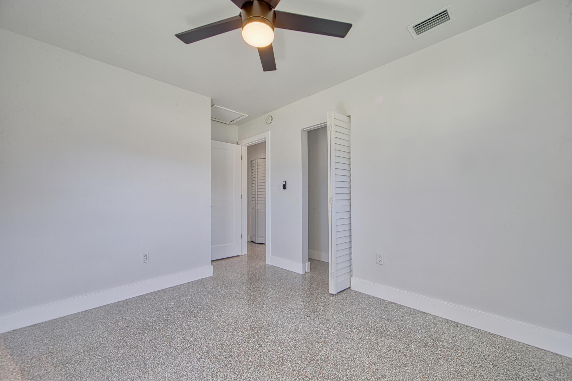 1061 NW 23rd Road