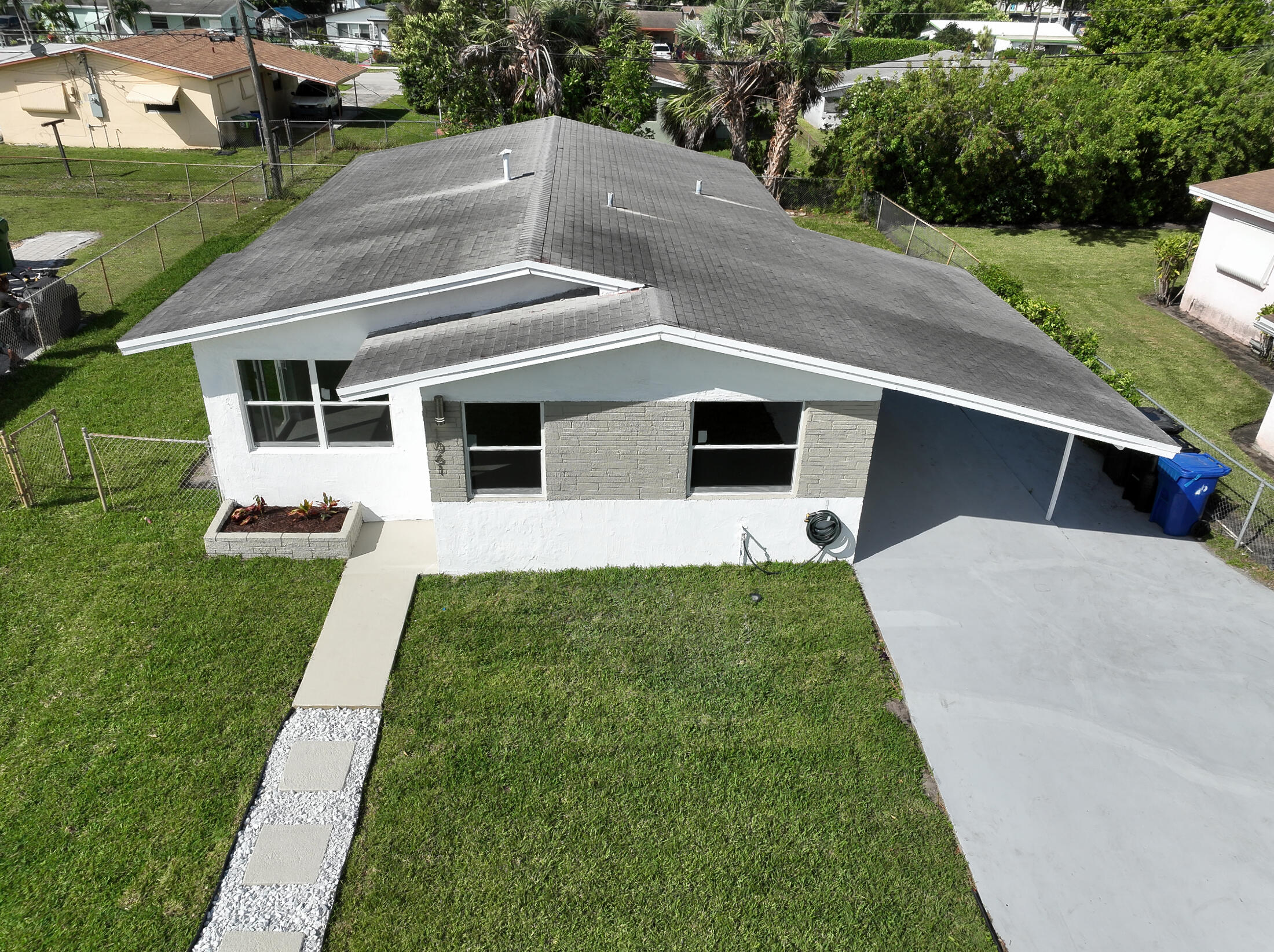 1061 NW 23rd Road