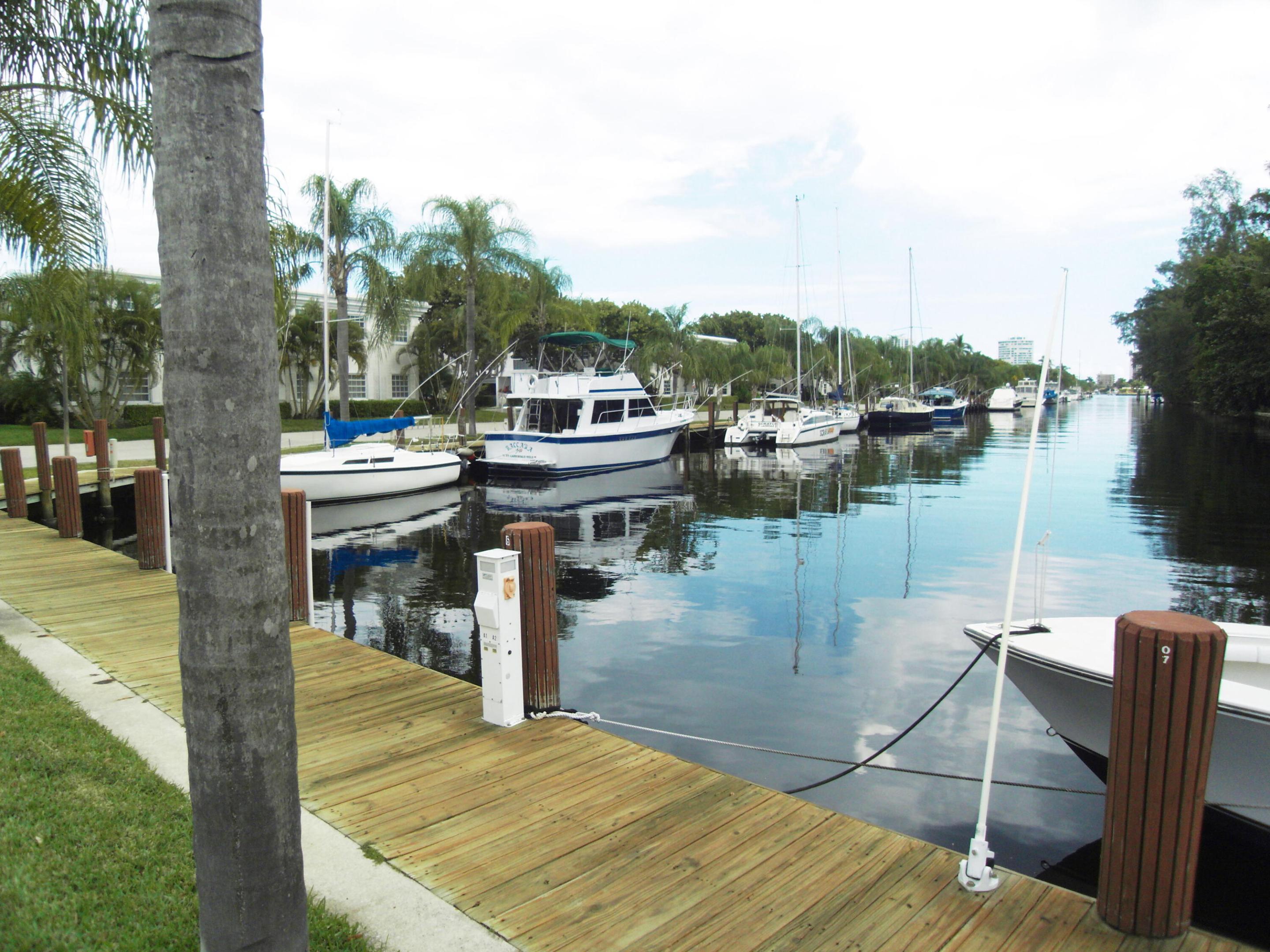 6387 Bay Club Drive 1