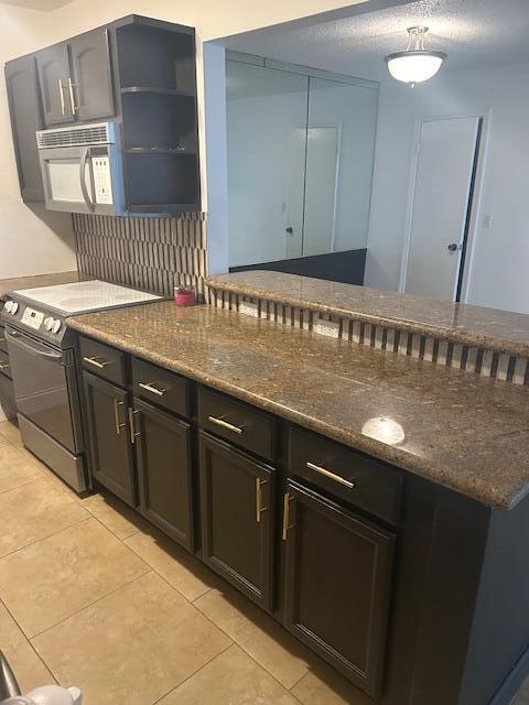 6387 Bay Club Drive 1