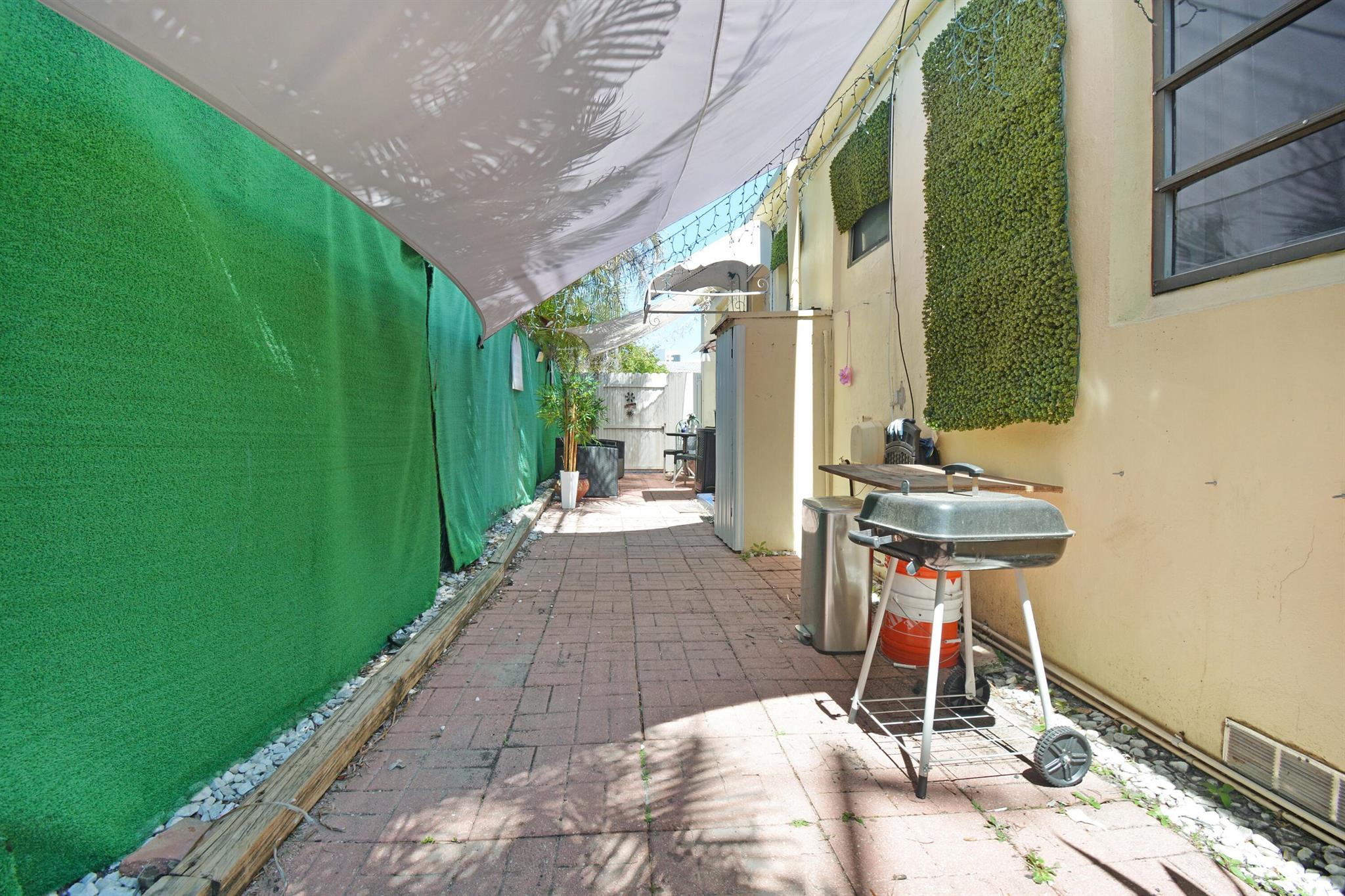 2140 Monroe Terrace