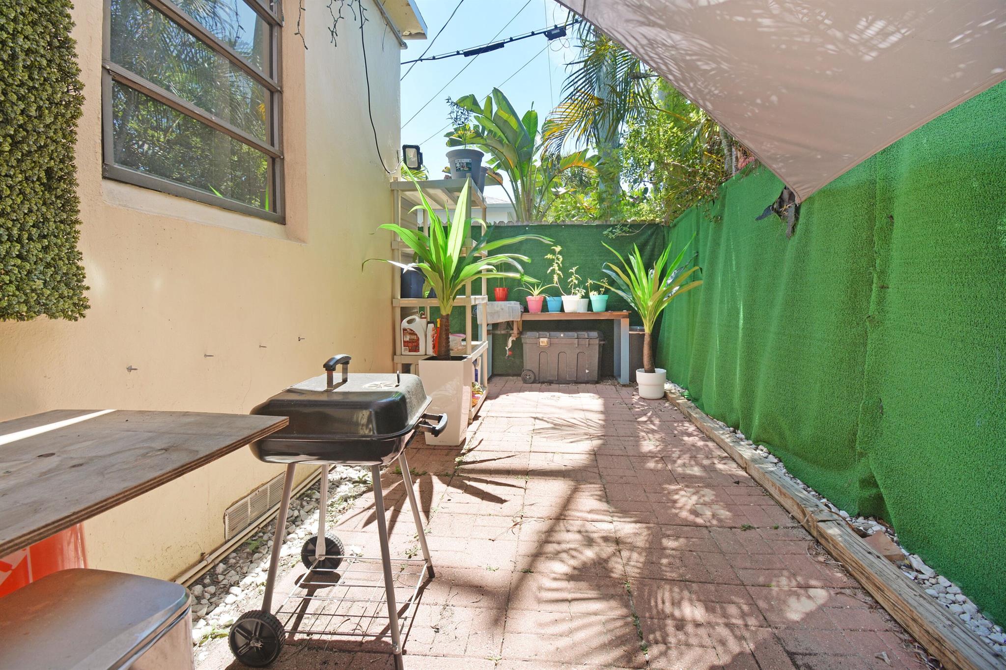 2140 Monroe Terrace