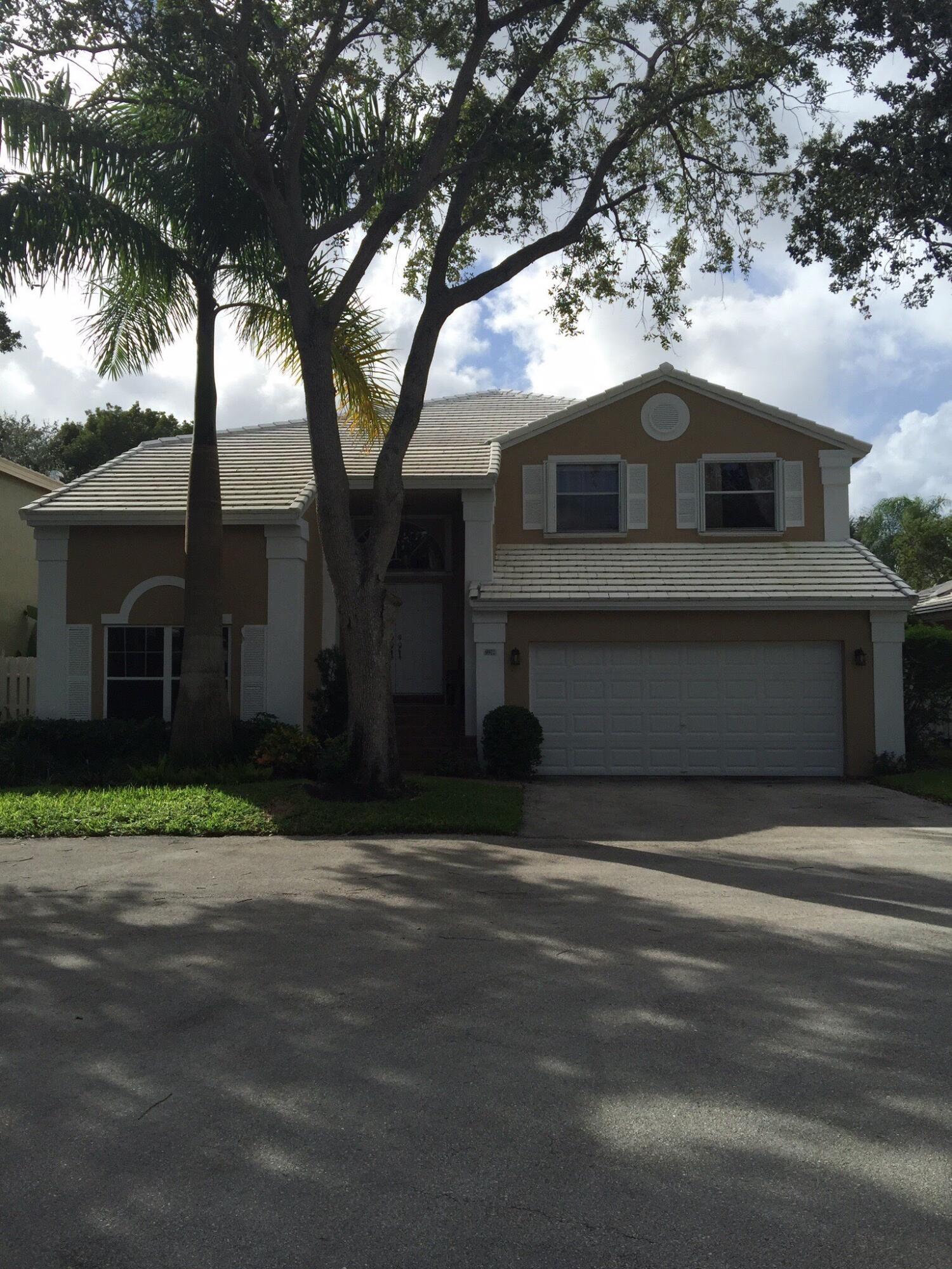 9972 NW 2 Court