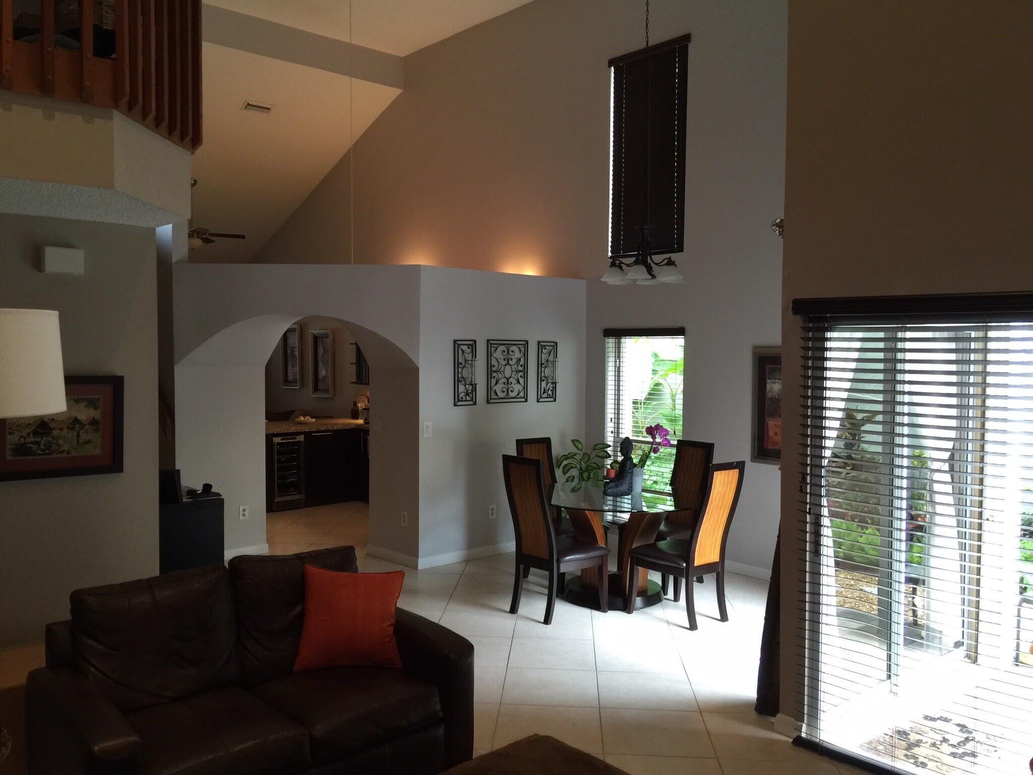 9972 NW 2 Court