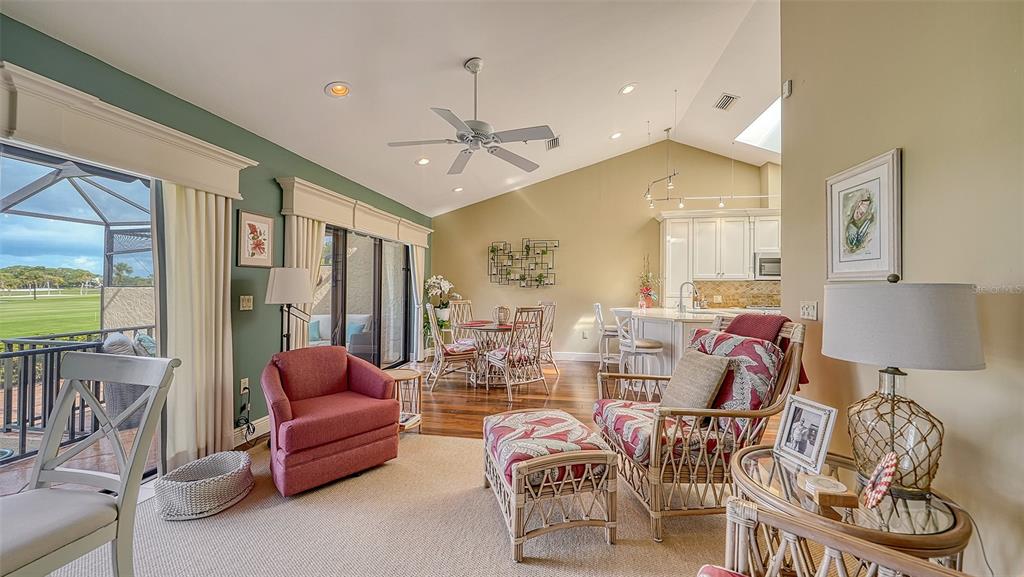 2341 HARBOUR OAKS DR