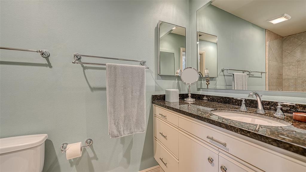 2341 HARBOUR OAKS DR
